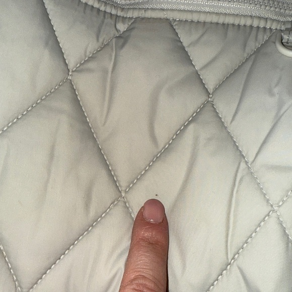 Vera Bradley Large Bancroft Backpack Pumice Stone in Featherweight - Picture 5 of 9